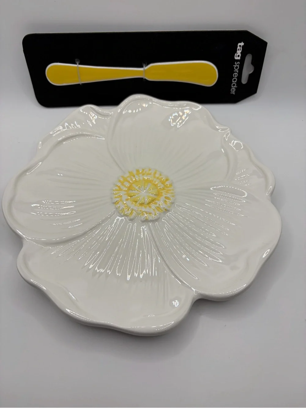 Tag White Floral Ceramic Serving Plate with Yellow Center and Matching Spreader